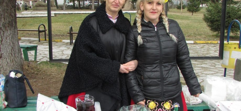 Фестивал "Среди Зима на мегдана" в с. Радилово